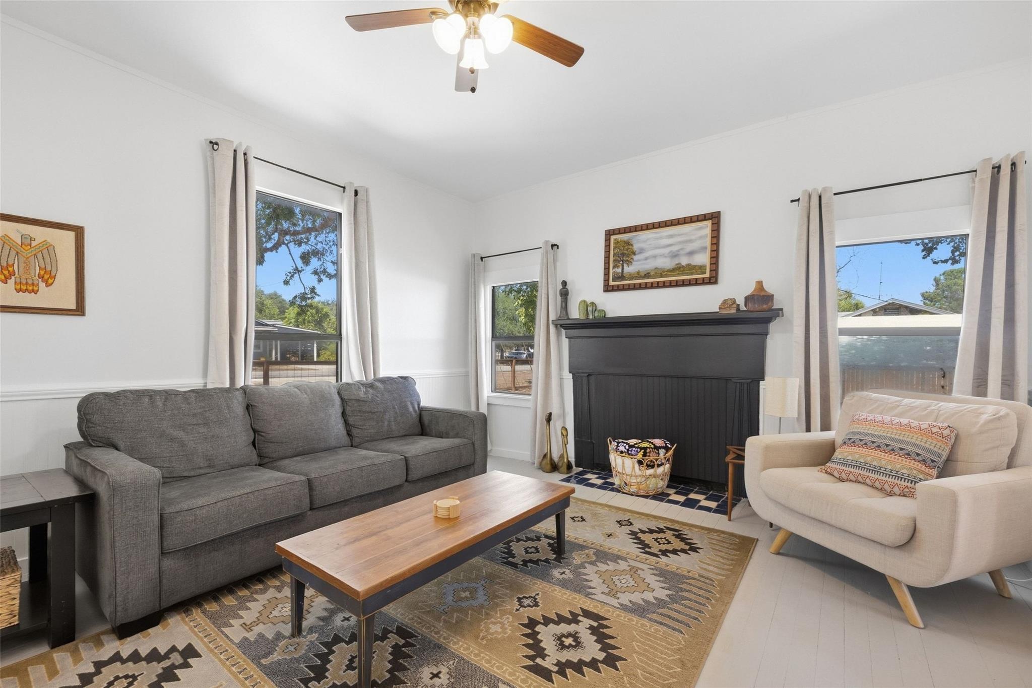 105 Ranchview DR