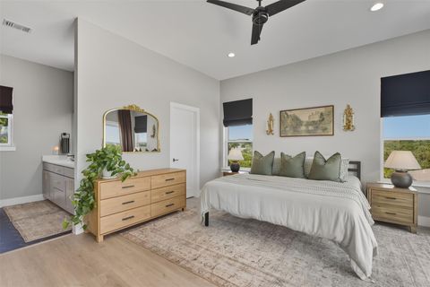 Tiny photo for 18402 Lakeland DR, Lago Vista, TX 78645 (MLS # 4716166)