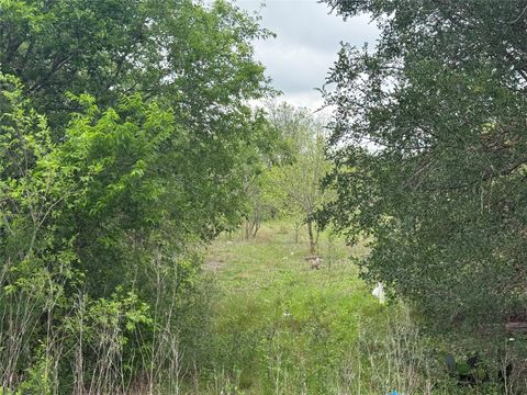 Photo of 00 Dickerson RD, Kyle, TX 78640 (MLS # 2088486)