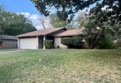 Photo of 5804 Whitebrook DR, Austin, TX 78724 (MLS # 4133404)