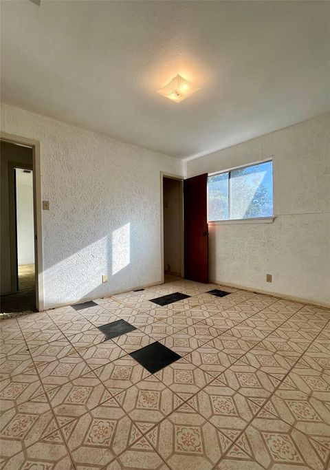 Tiny photo for 5804 Whitebrook DR, Austin, TX 78724 (MLS # 4133404)