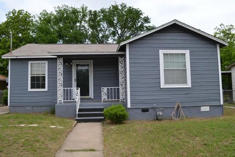 Photo of 4702 Wally Ave, Austin, TX 78721 (MLS # 6834362)