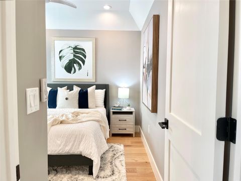 Tiny photo for 3405 Woodrow ST, Austin, TX 78705 (MLS # 3869462)