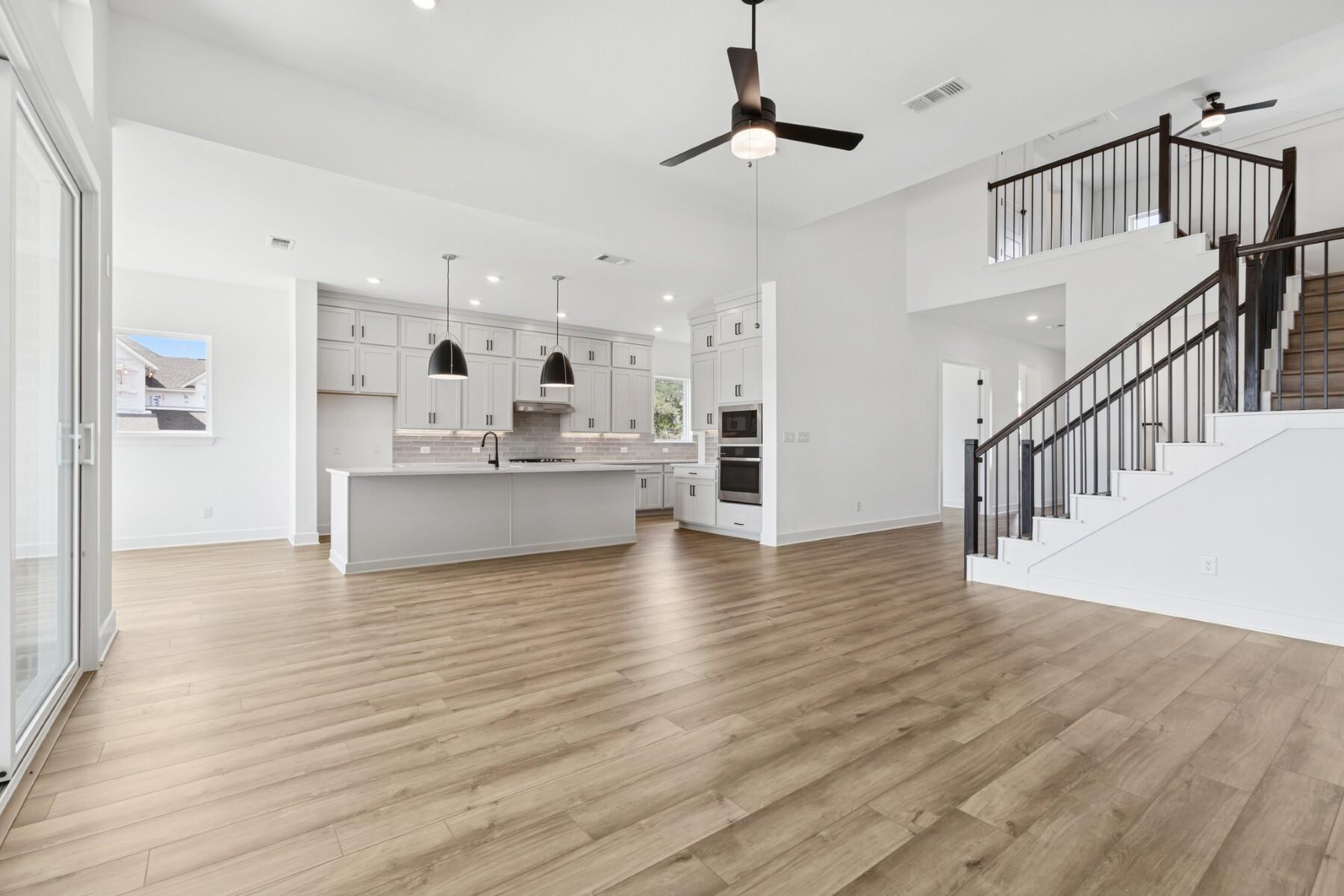 3233 Lookout Mountain RD