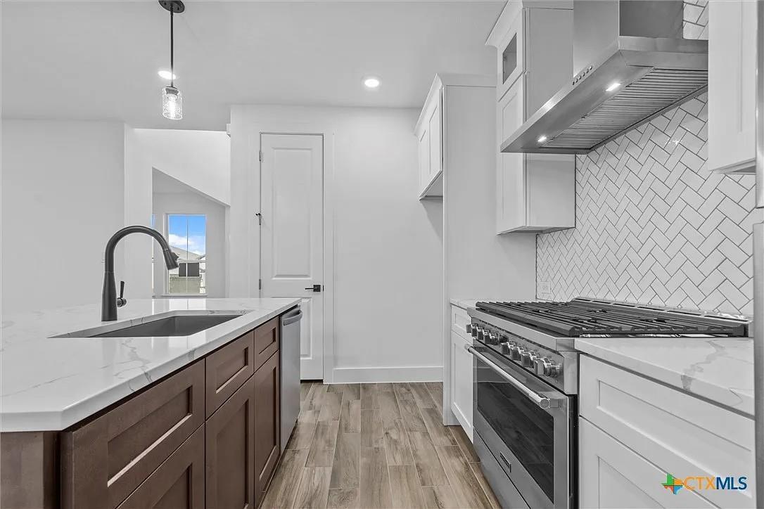 165 Arena DR