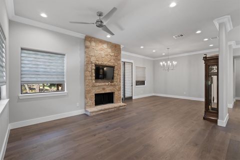 Tiny photo for 8 Cove Creek LN, Austin, TX 78738 (MLS # 4689594)