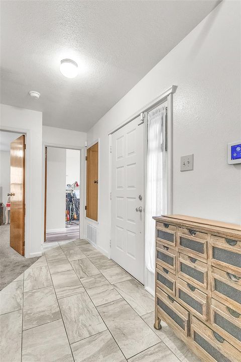 Tiny photo for 33 Oaks PL, Lago Vista, TX 78645 (MLS # 6000148)