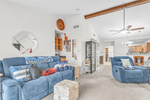 Tiny photo for 33 Oaks PL, Lago Vista, TX 78645 (MLS # 6000148)