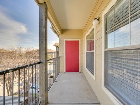 Tiny photo for 2320 Gracy Farms LN #932, Austin, TX 78758 (MLS # 6698114)