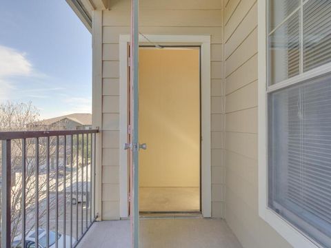 Tiny photo for 2320 Gracy Farms LN #932, Austin, TX 78758 (MLS # 6698114)