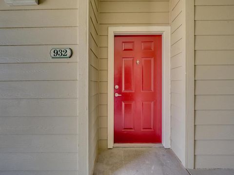 Photo of 2320 Gracy Farms LN #932, Austin, TX 78758 (MLS # 6698114)