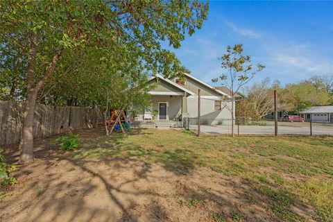 A home in Lockhart