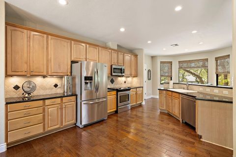 Tiny photo for 412 Eagle, Lakeway, TX 78734 (MLS # 6826662)