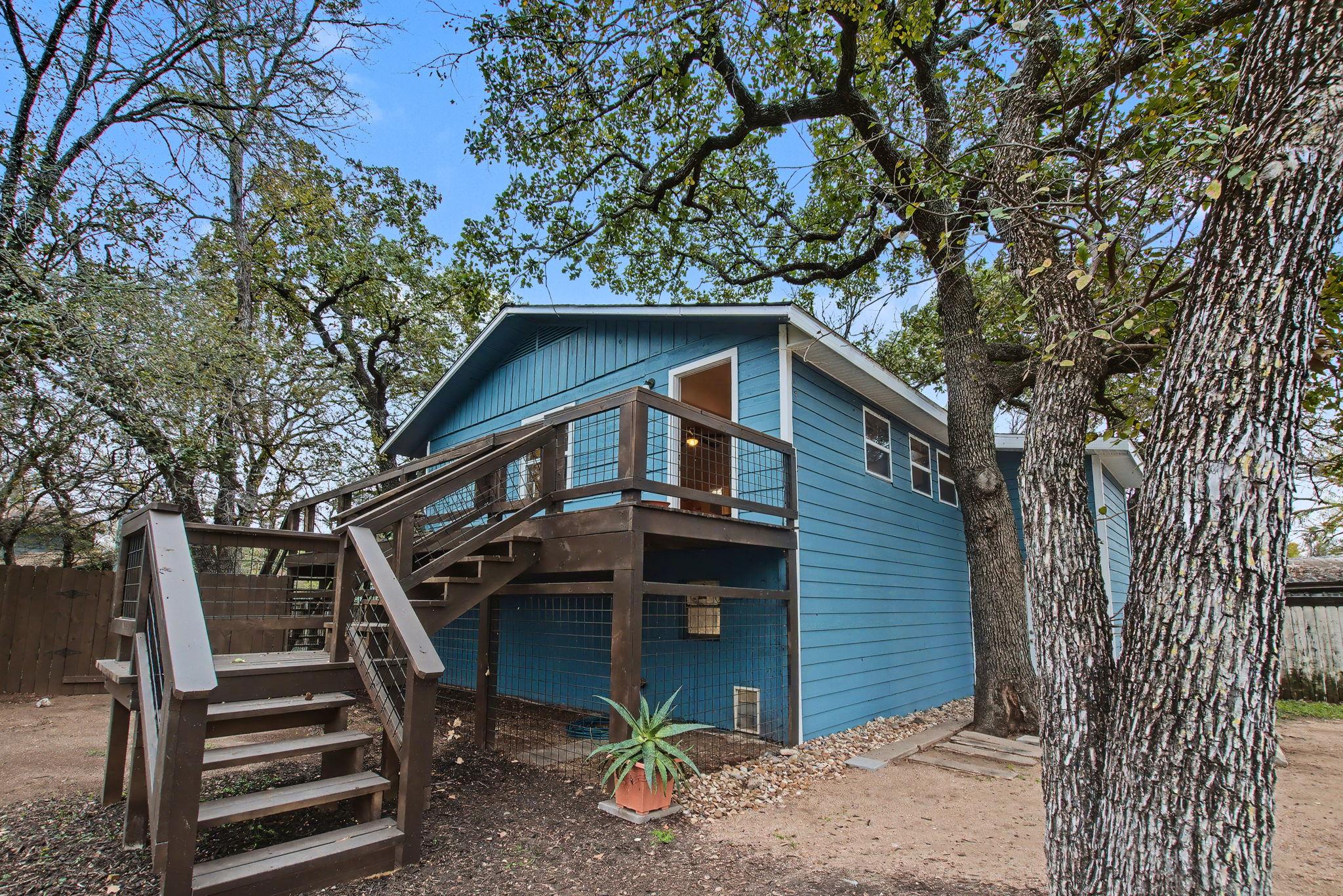 902 Prairie Creek RD