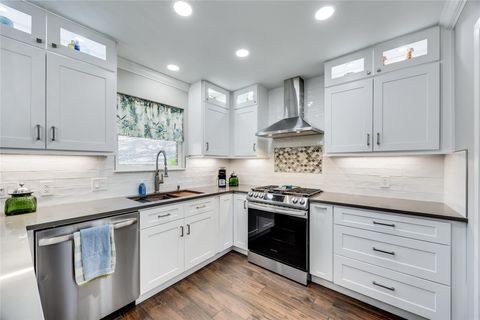 Tiny photo for 10103 Oak Hollow CIR, Austin, TX 78758 (MLS # 5892964)