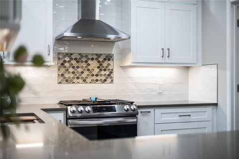 Tiny photo for 10103 Oak Hollow CIR, Austin, TX 78758 (MLS # 5892964)