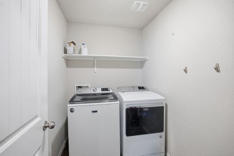 Tiny photo for 13517 Brahmin DR, Austin, TX 78724 (MLS # 2137631)