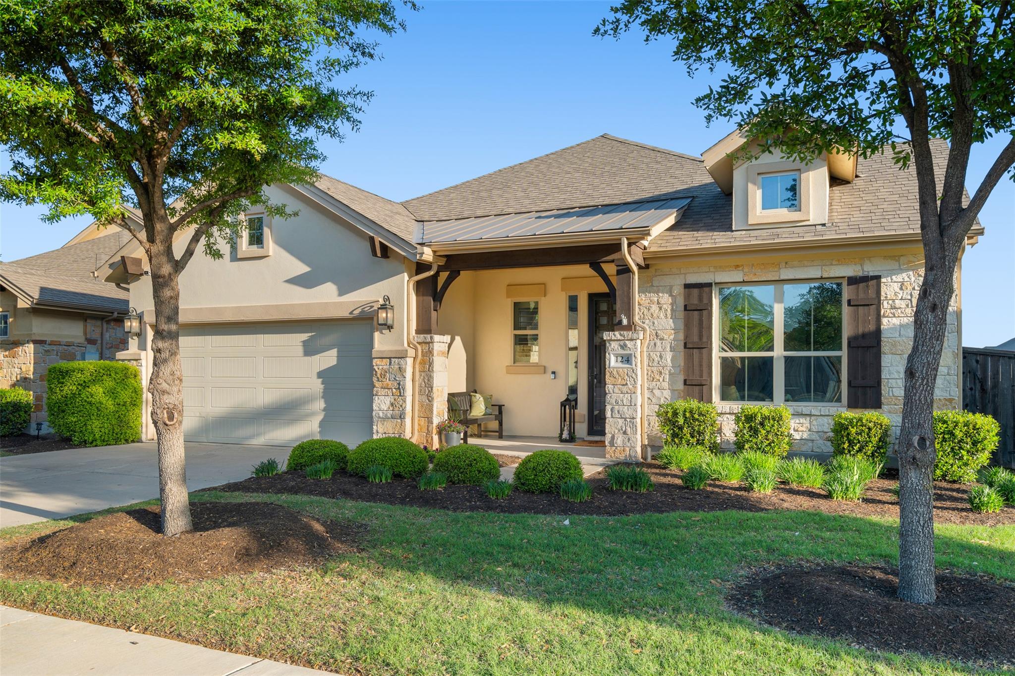 124 Cherokee Rose CIR