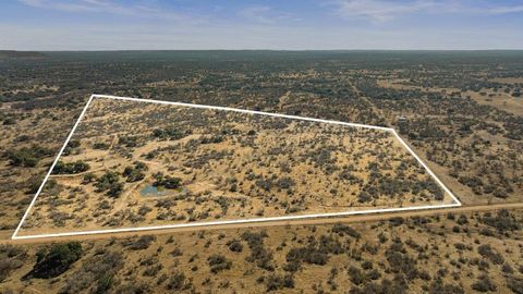 Photo of 6304 County Road 110 RD, Llano, TX 78643 (MLS # 3451938)