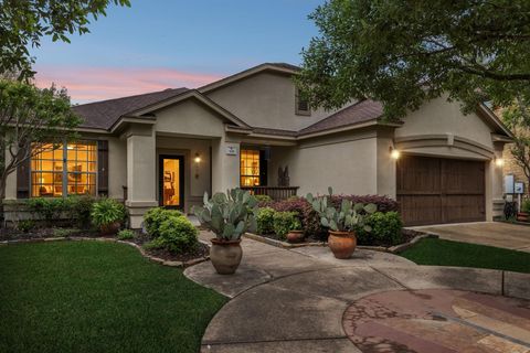 Photo of 309 Island Oak DR, Austin, TX 78748 (MLS # 3066669)