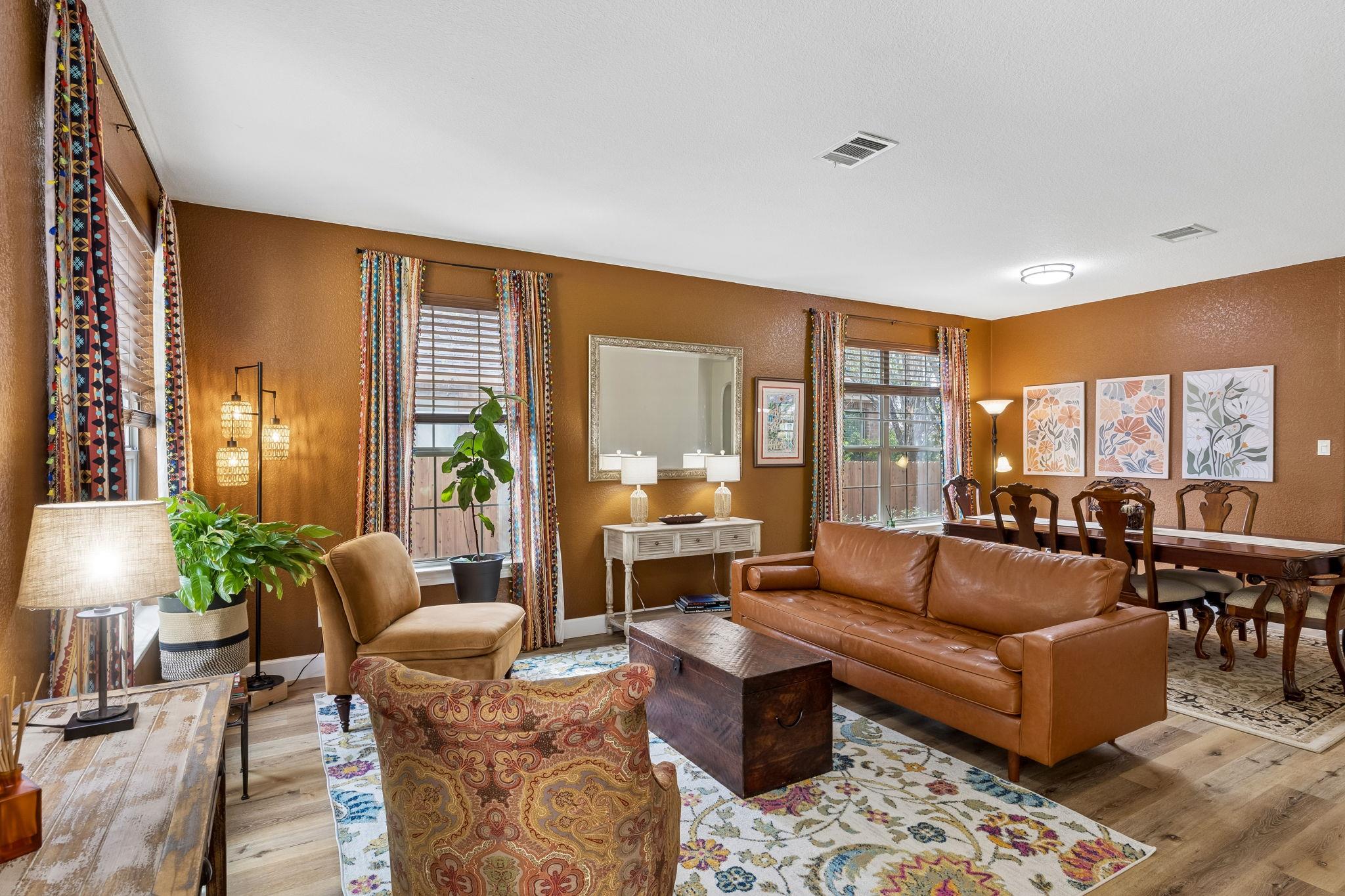 309 Island Oak DR