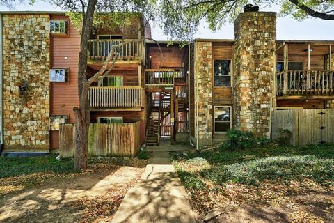Tiny photo for 6903 Deatonhill DR #16, Austin, TX 78745 (MLS # 6406321)
