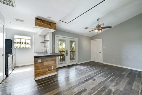 Tiny photo for 6903 Deatonhill DR #16, Austin, TX 78745 (MLS # 6406321)