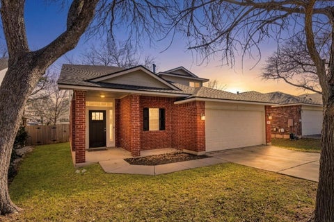 Photo of 11116 Jim Thorpe LN, Austin, TX 78748 (MLS # 1927251)