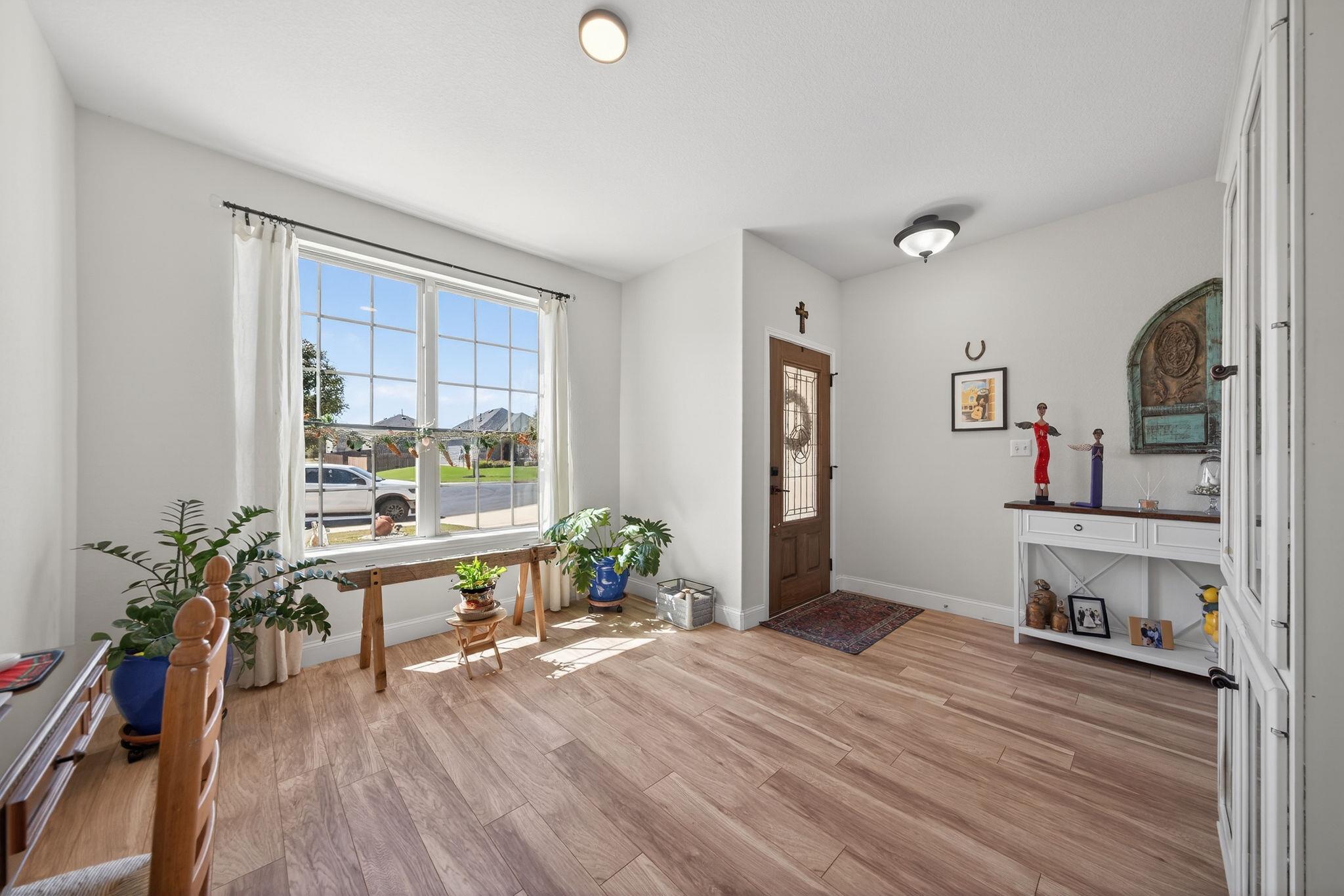 613 Whitman Ave