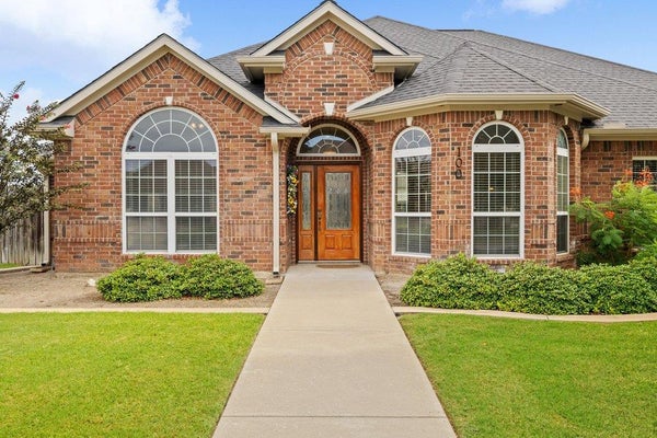 100 DAVIS CT, THORNDALE, TX 76577 - Image 72aee53f3cf1a4a60c1fe5e1fb154e5f/88910208
