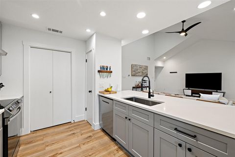 Tiny photo for 2001 Parker LN #101, Austin, TX 78741 (MLS # 6633218)