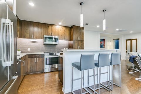 Tiny photo for 18408 Old Burnet RD, Jonestown, TX 78645 (MLS # 2939375)