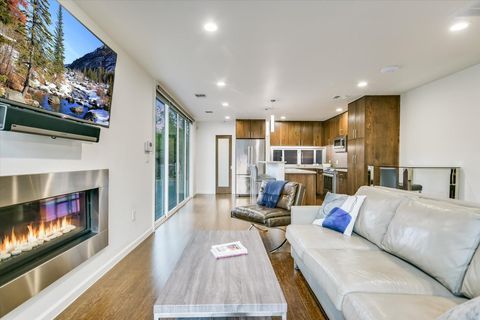 Tiny photo for 18408 Old Burnet RD, Jonestown, TX 78645 (MLS # 2939375)