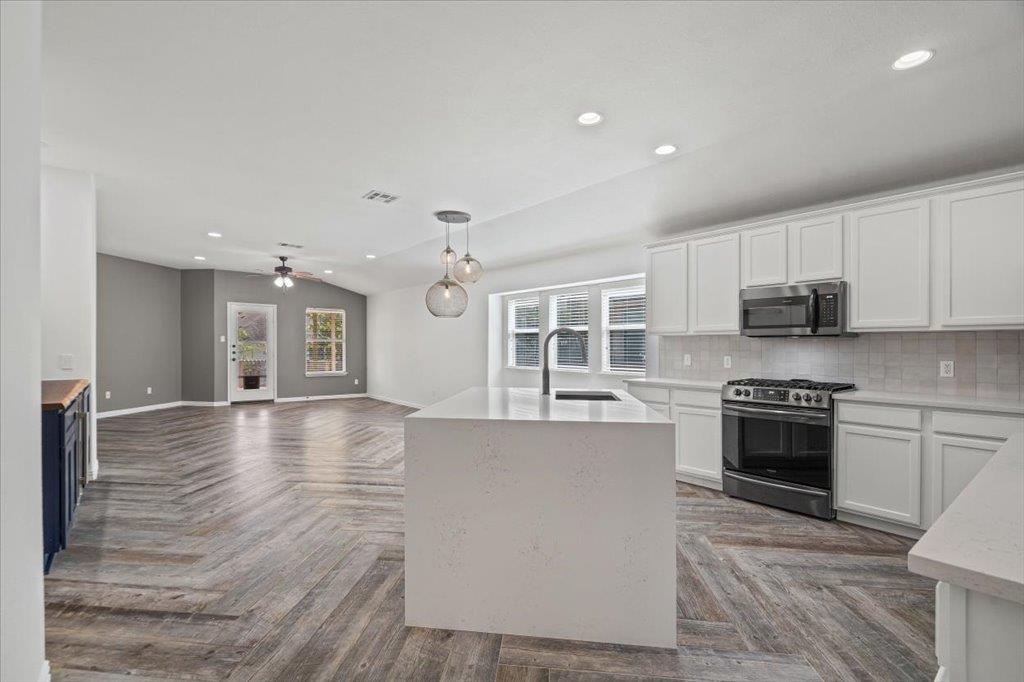 2341 Garlic Creek DR