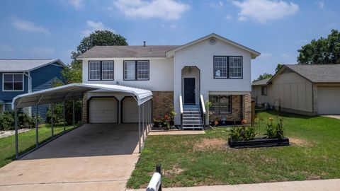 Photo of 8559 Red Willow DR, Austin, TX 78736 (MLS # 5328903)