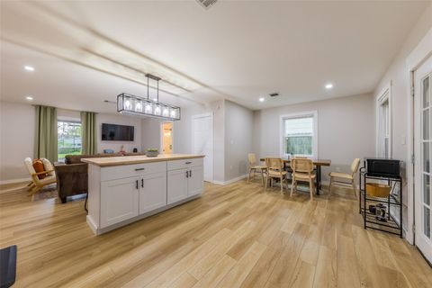 Tiny photo for 805 Sahara Ave, Austin, TX 78745 (MLS # 1166614)