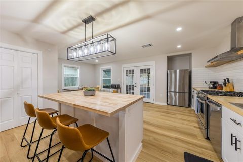 Tiny photo for 805 Sahara Ave, Austin, TX 78745 (MLS # 1166614)
