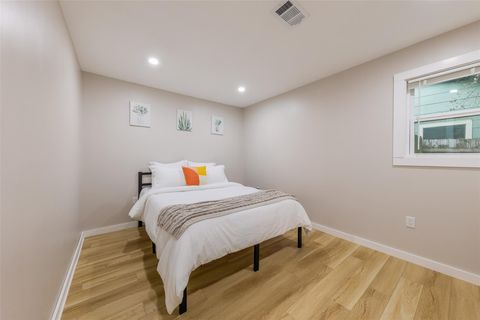 Tiny photo for 805 Sahara Ave, Austin, TX 78745 (MLS # 1166614)
