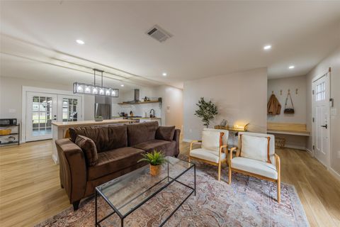 Tiny photo for 805 Sahara Ave, Austin, TX 78745 (MLS # 1166614)