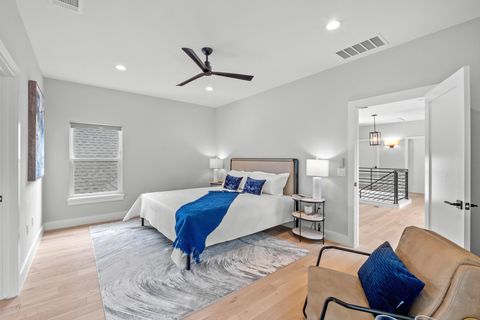 Tiny photo for 7103 Daugherty ST, Austin, TX 78757 (MLS # 5494300)