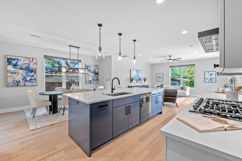 Tiny photo for 7103 Daugherty ST, Austin, TX 78757 (MLS # 5494300)