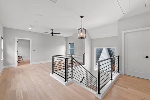 Tiny photo for 7103 Daugherty ST, Austin, TX 78757 (MLS # 5494300)