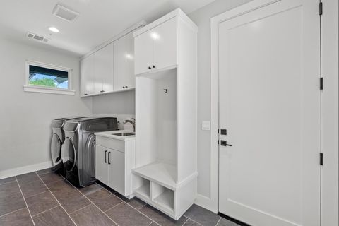 Tiny photo for 7103 Daugherty ST, Austin, TX 78757 (MLS # 5494300)