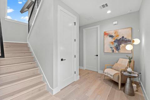 Tiny photo for 7103 Daugherty ST, Austin, TX 78757 (MLS # 5494300)