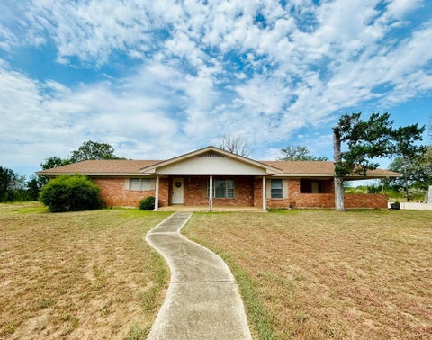 Photo of 1040 Hwy 80 E, Nixon, TX 78140 (MLS # 6341161)