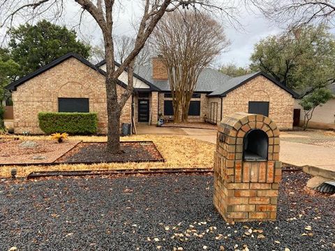 107 Copperleaf RD Lakeway TX 78734