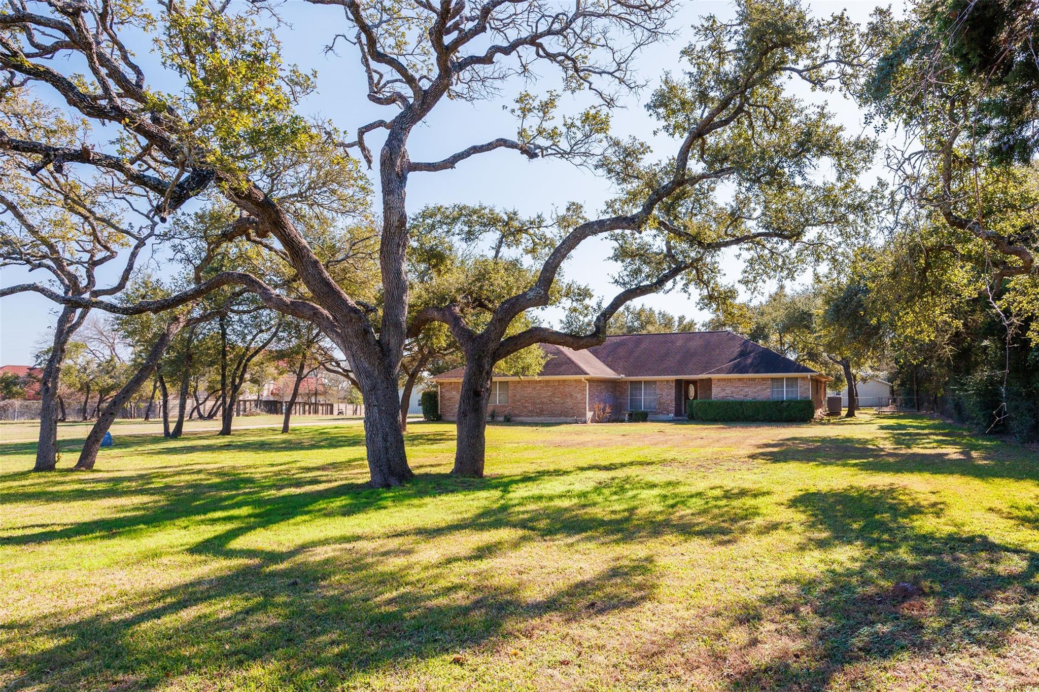 541 Elliott Ranch RD