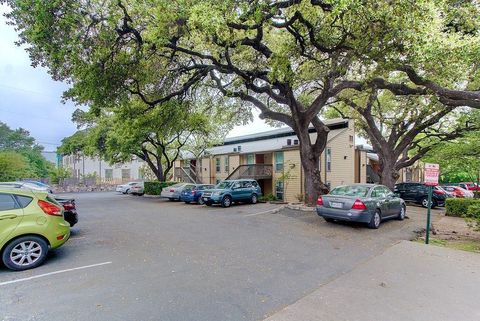Photo of 1000 W 26th ST #216, Austin, TX 78705 (MLS # 6397213)