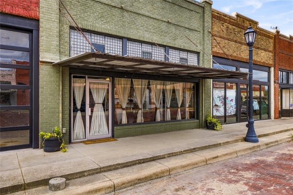 137 E CLARK ST, BARTLETT, TX 76511 - Image 72e2cece6f613f8419c8dd792af01b0f/700061390