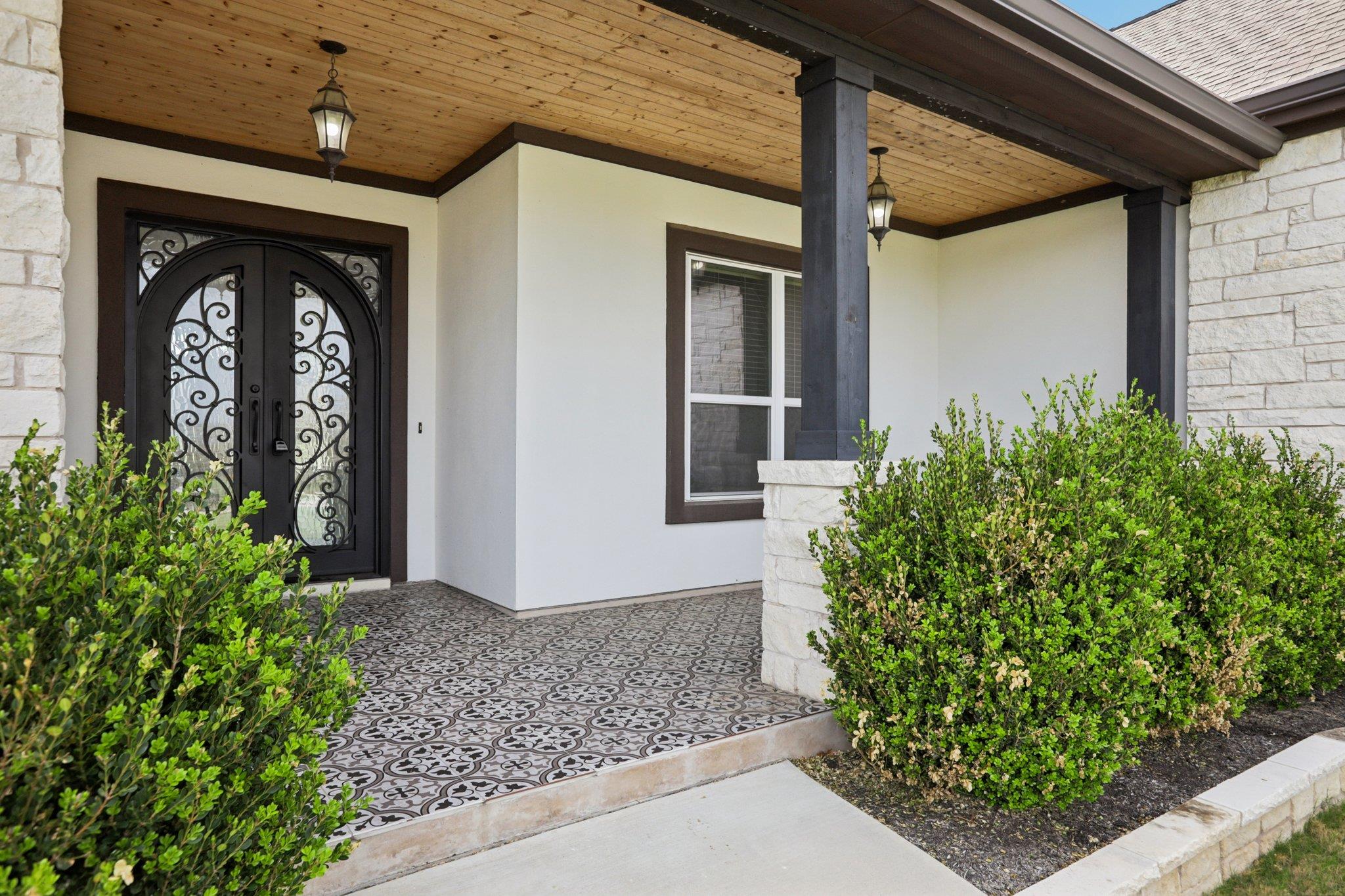 112 Red Mulberry WAY